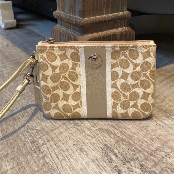 New Gold & tan Coach signature wristlet - Picture 2 of 6